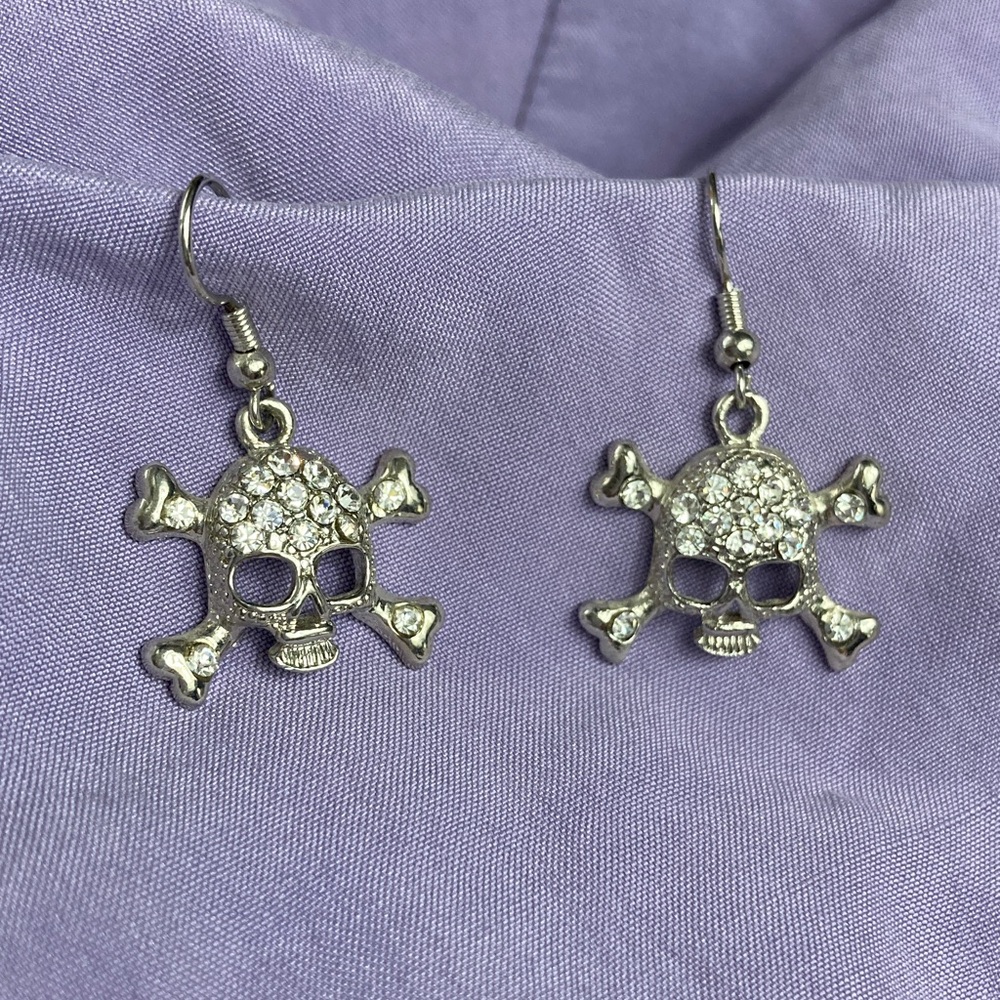 Y2K Silver-Tone Skull Dangle Earrings w/ Rhinestones